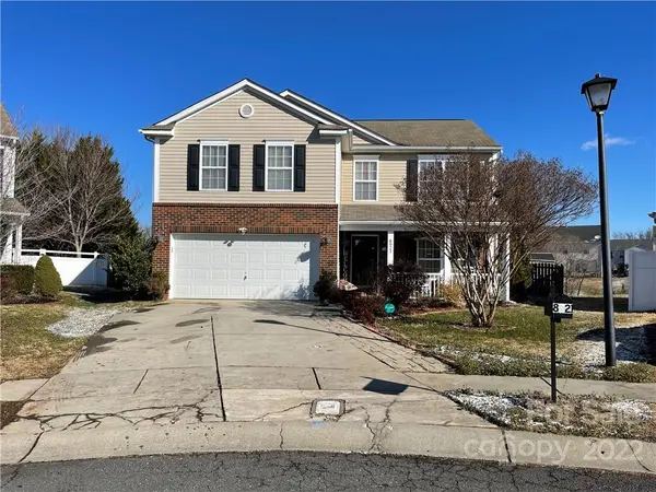8921 Overlay CT, Charlotte, NC 28216