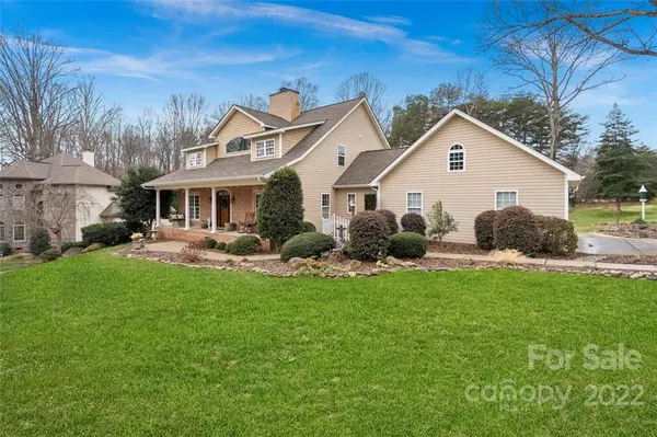 8729 Riverwood RD, Terrell, NC 28682