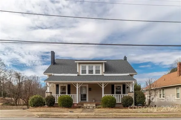 616 N Broad ST, Mooresville, NC 28115