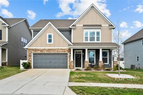 127 Longleaf DR, Mooresville, NC 28117