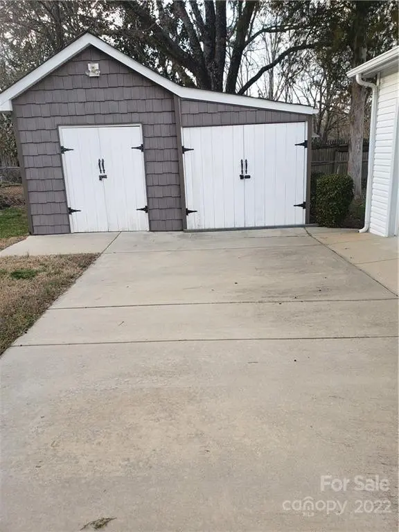 319 Twin Lakes RD, Rock Hill, SC 29732