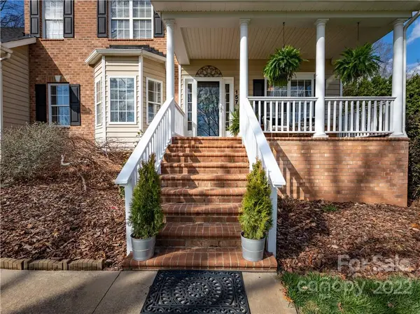 157 Appaloosa LN, Statesville, NC 28625