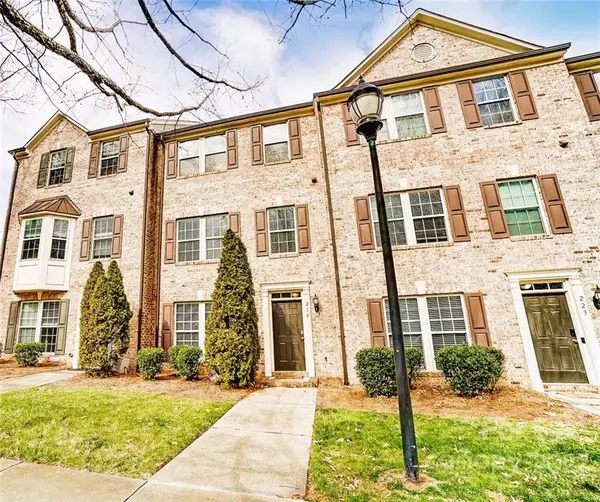 219 N Irwin AVE, Charlotte, NC 28202