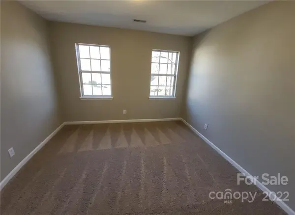 1667 Heather Glen RD, Kannapolis, NC 28081