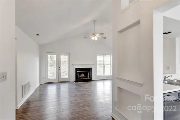 3203 Bracey CT, Matthews, NC 28105