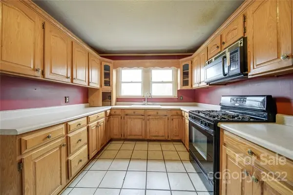 608 E Church ST, Cherryville, NC 28021