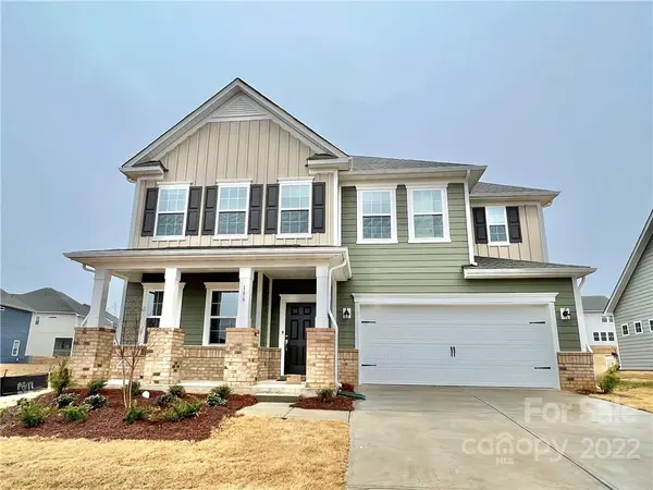 186 Rooster Tail LN, Troutman, NC 28166