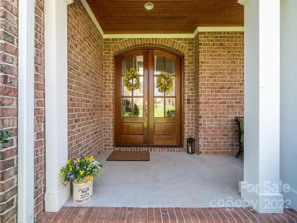 7075 Pebble Bay DR, Denver, NC 28037