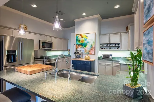 127 N Tryon ST #406, Charlotte, NC 28202