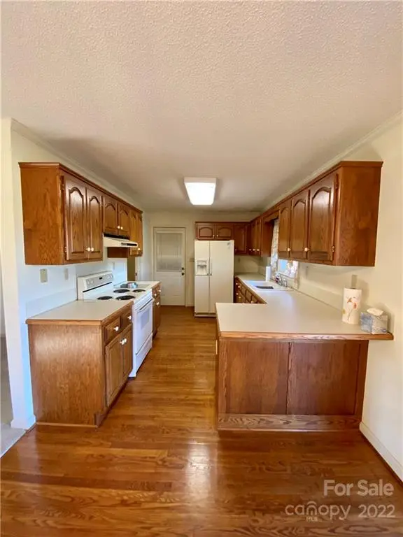 1555 Sides RD, Salisbury, NC 28146
