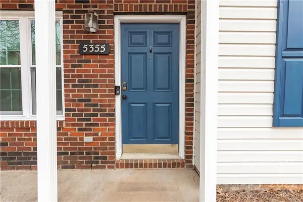 5355 Kimmerly Woods DR, Charlotte, NC 28215