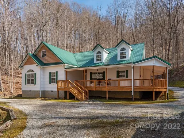 3504 Bald Creek RD,  Clyde,  NC 28721