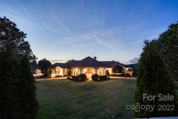 1510 46th AVE, Hickory, NC 28601
