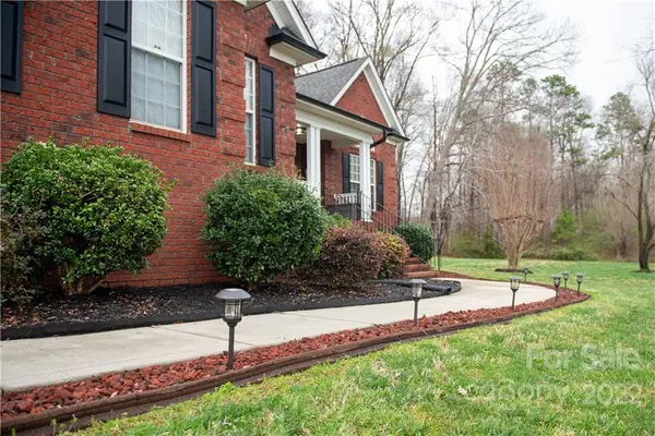 2716 Yellow Bell WAY, Monroe, NC 28112