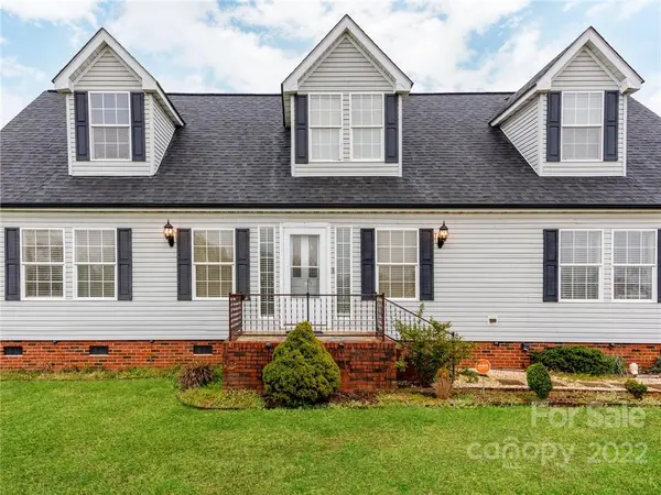 131 Grain DR, Stony Point, NC 28678