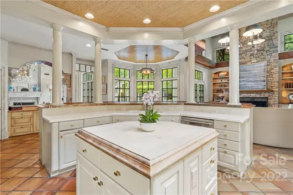 5118 Chillmark RD, Charlotte, NC 28226