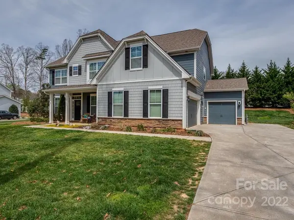 7503 Snowbird CT, Mint Hill, NC 28227