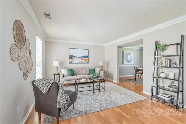 2626 Willowdale LN, Matthews, NC 28105