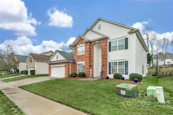 8007 Good Life LN, Indian Trail, NC 28079
