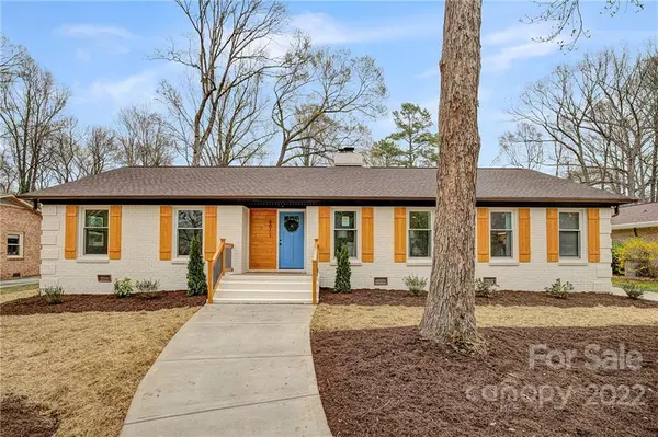 6011 Donegal DR, Charlotte, NC 28212