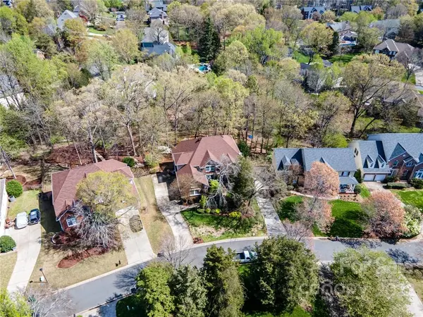 10125 Reniston DR, Charlotte, NC 28210
