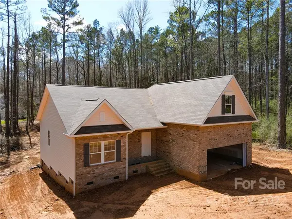 8331 Loma Linda LN, Waxhaw, NC 28173