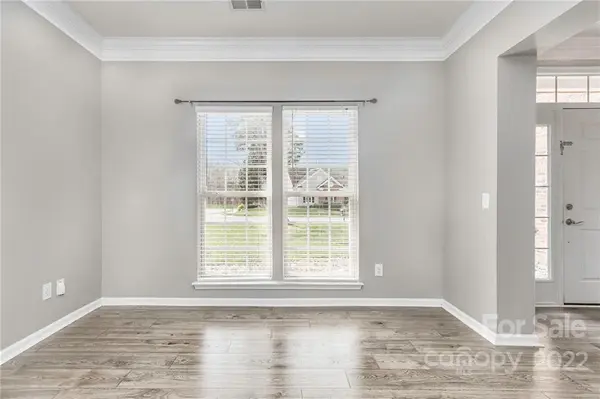 5600 Swanston DR, Charlotte, NC 28269
