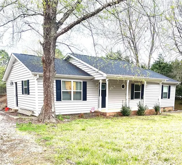 515 Elm ST, Locust, NC 28097