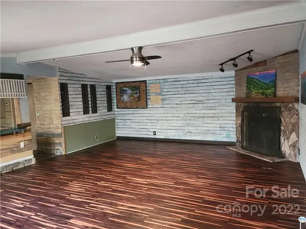 22 Resting RDG, Black Mountain, NC 28711