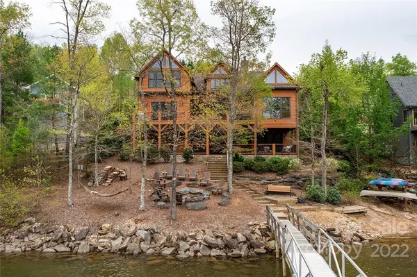 127 Bayshore DR, Nebo, NC 28761