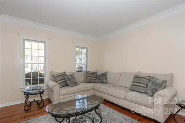 16724 Hampton Crossing DR, Huntersville, NC 28078