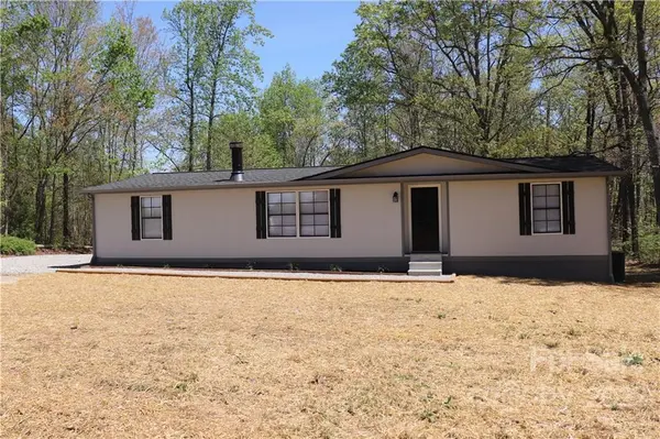 3392 Beatty RD, Sherrills Ford, NC 28673