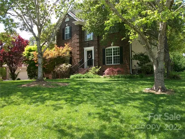 7535 Hogans Bluff LN, Mint Hill, NC 28227