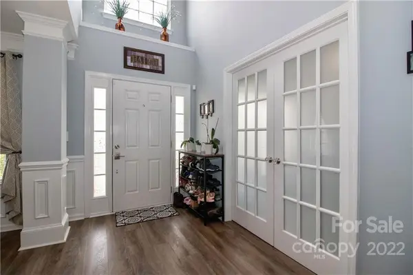 215 Elrosa RD, Mooresville, NC 28115