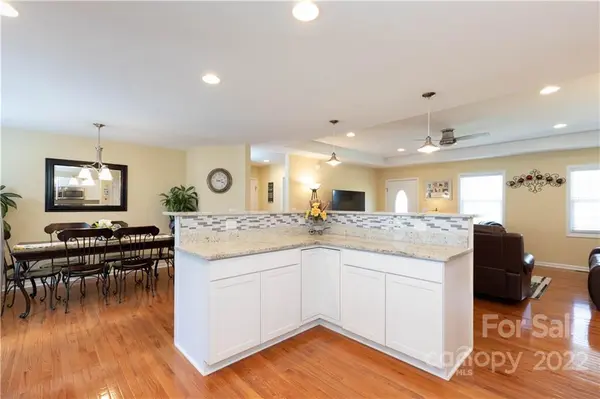 1306 Bryson Creek DR, Mcconnells, SC 29726