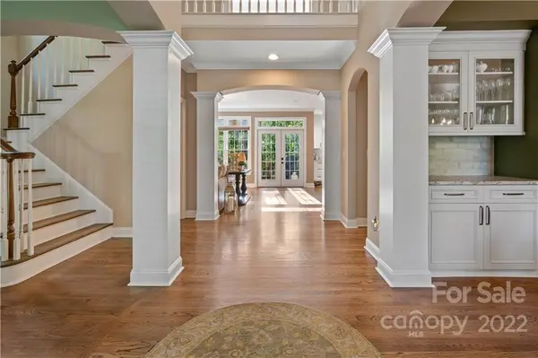 2305 Fontaine CT, Charlotte, NC 28270