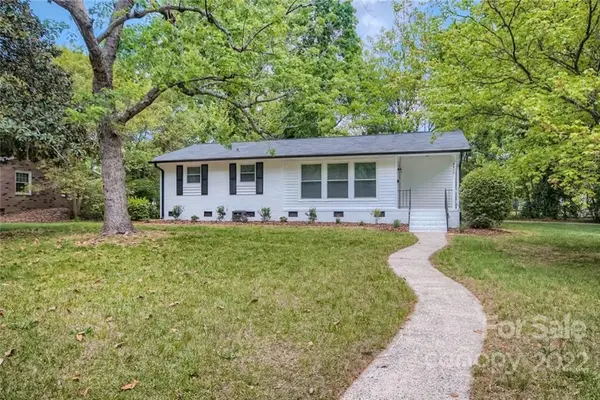 5415 Larchmont AVE, Charlotte, NC 28215