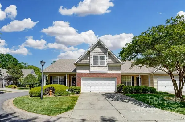 4505 Glenlea Commons DR, Charlotte, NC 28216