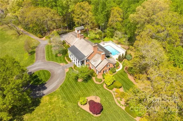 3394 Sandy Ford RD, Newton, NC 28658