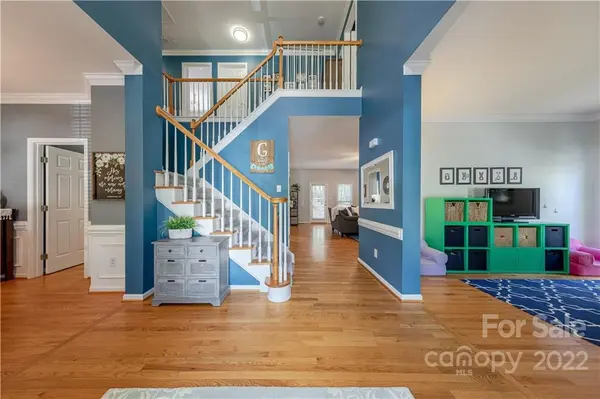 109 Abbotsbury CT, Marvin, NC 28173