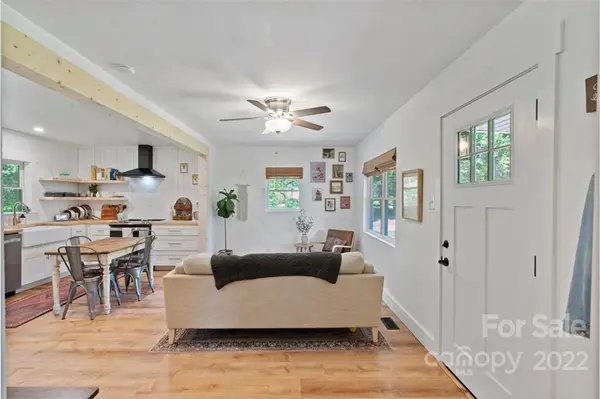10179 Earnhardt Lake RD, Davidson, NC 28036