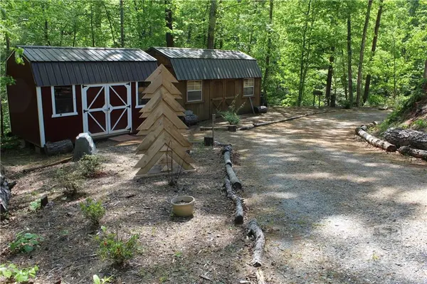 618 Bishop LN #14/L, Mill Spring, NC 28756