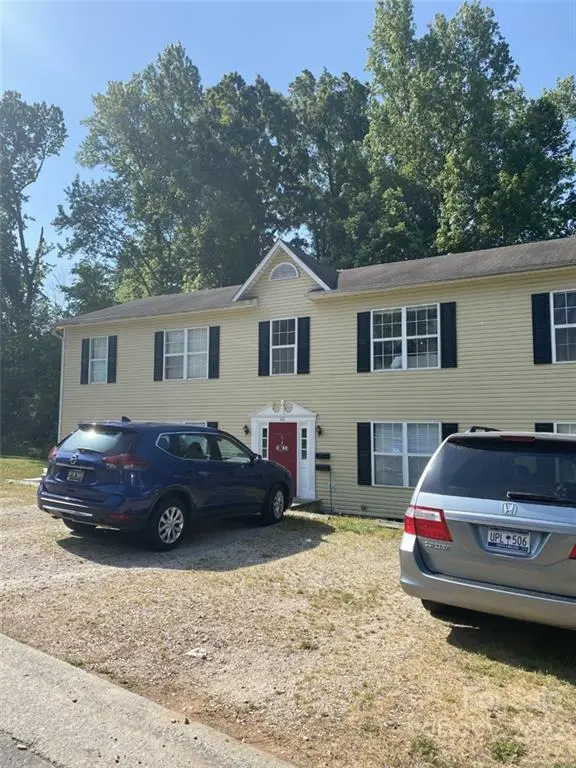 111 Sunset DR, Clover, SC 29710
