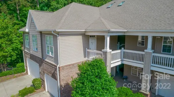 8913 Rosalyn Glen RD, Cornelius, NC 28031