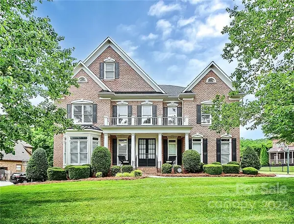 1006 Westbury DR, Matthews, NC 28104