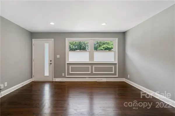 1743 Herrin AVE, Charlotte, NC 28205