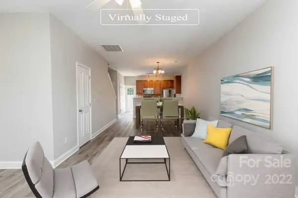 4319 Kobuk LN, Charlotte, NC 28269
