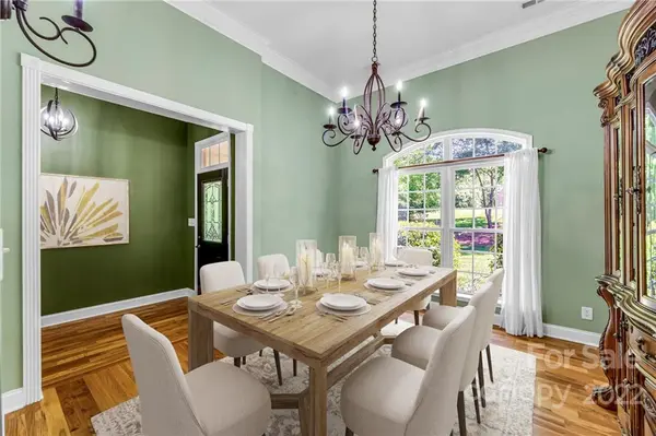 6405 Chatham DR, Mount Holly, NC 28120