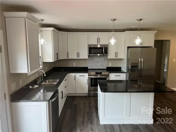 5624 Rollins AVE, Connelly Springs, NC 28612