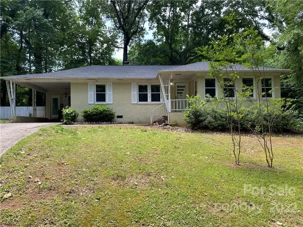 401 Dogwood LN, Belmont, NC 28012